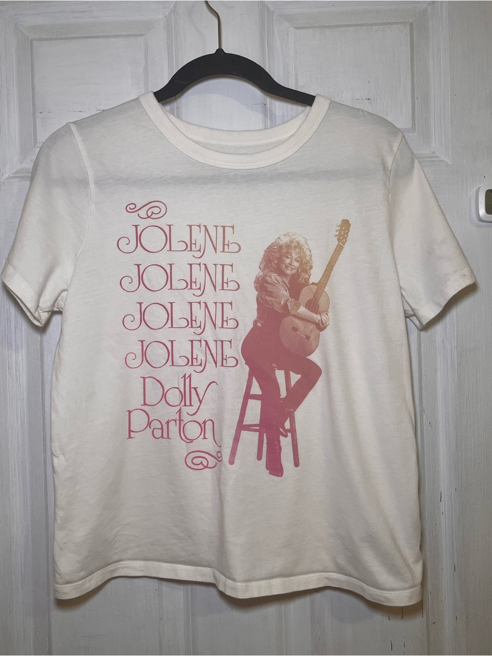 Dolly Parton 'Jolene' Graphic Tee - Pink on Cream - woman’s
